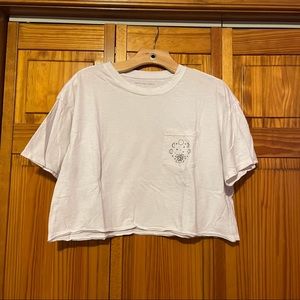 American Eagle Outfitters Cropped Pocket T-shirt